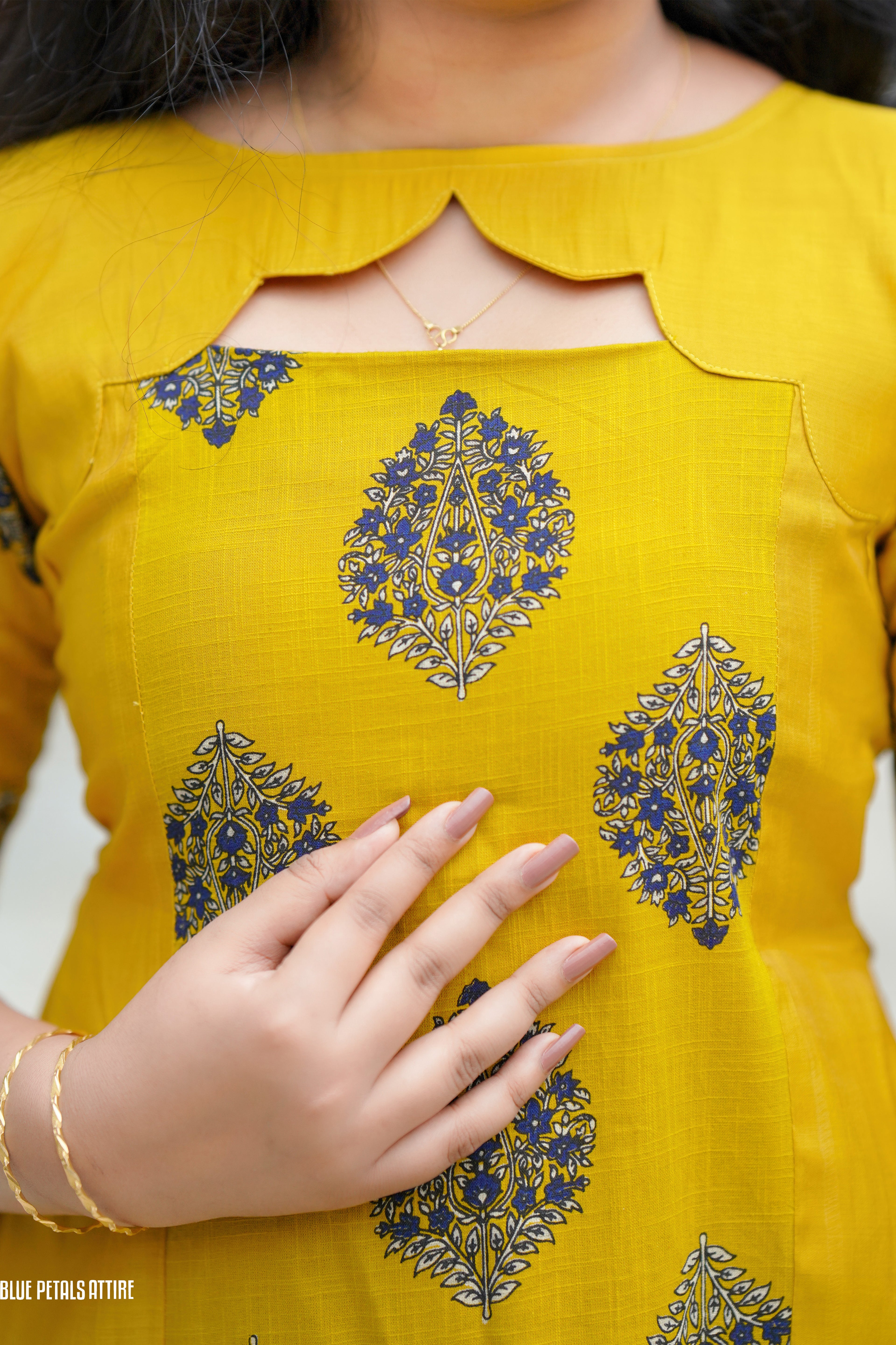 Daisy Yellow
